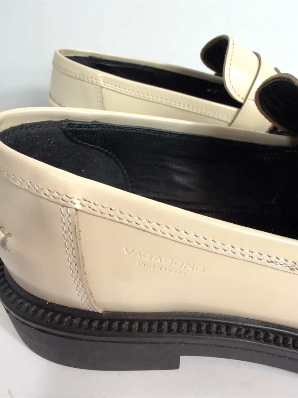 Vagabond Shoemakers Alex W Off White Leather Penny Loafers | US 7 / EU 37